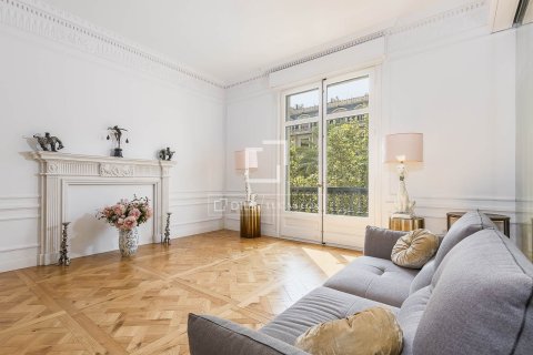 5 bedrooms apartment for sale in Barcelona, Catalonia, Spain № 7252 - photo 25