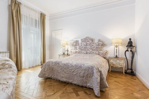 5 bedrooms apartment for sale in Barcelona, Catalonia, Spain № 7252 - photo 10