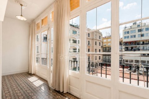 3 bedrooms apartment for sale in Barcelona, Catalonia, Spain № 7256 - photo 19