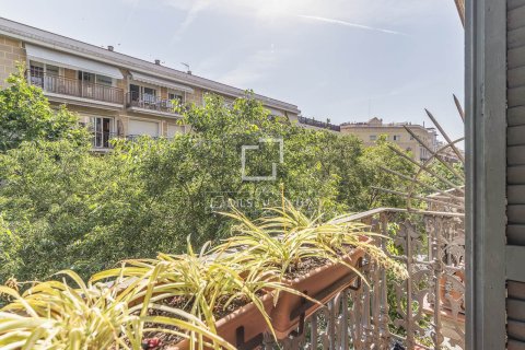 3 bedrooms apartment for sale in Barcelona, Catalonia, Spain № 7256 - photo 4