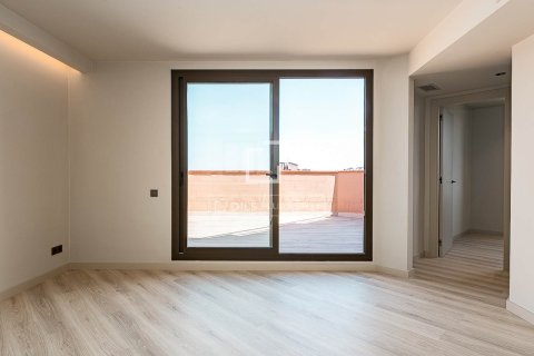 2 bedrooms penthouse for sale in Barcelona, Catalonia, Spain № 7259 - photo 30