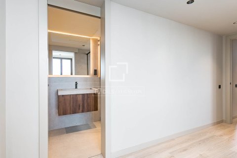 2 bedrooms penthouse for sale in Barcelona, Catalonia, Spain № 7259 - photo 9