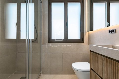 2 bedrooms penthouse for sale in Barcelona, Catalonia, Spain № 7259 - photo 16