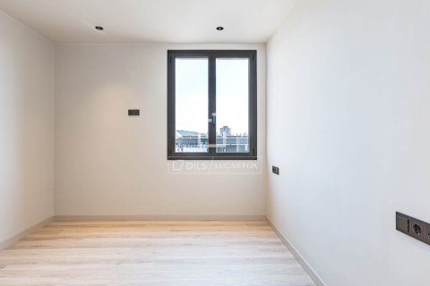 2 bedrooms penthouse for sale in Barcelona, Catalonia, Spain № 7259 - photo 11