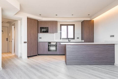 2 bedrooms penthouse for sale in Barcelona, Catalonia, Spain № 7259 - photo 29