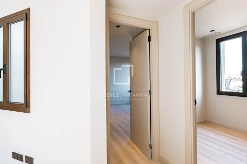 Купить пентхаус в Барселона, Испания с 2 спальни, 62м², № 7261 - фото 17