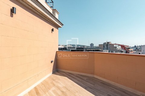 Купить пентхаус в Барселона, Испания с 2 спальни, 62м², № 7261 - фото 3