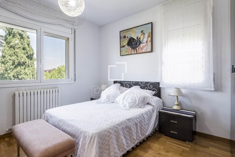 Villa de 5 dormitorios en venta en Sant Cugat del Vallès, Barcelona, Cataluña, Spain № 7260 - foto 19