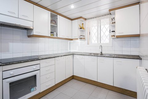 Villa de 5 dormitorios en venta en Sant Cugat del Vallès, Barcelona, Cataluña, Spain № 7260 - foto 27