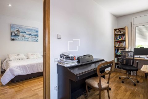 Villa de 5 dormitorios en venta en Sant Cugat del Vallès, Barcelona, Cataluña, Spain № 7260 - foto 7