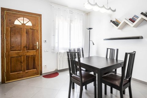 Villa de 5 dormitorios en venta en Sant Cugat del Vallès, Barcelona, Cataluña, Spain № 7260 - foto 21