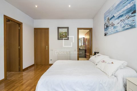 Villa de 5 dormitorios en venta en Sant Cugat del Vallès, Barcelona, Cataluña, Spain № 7260 - foto 6