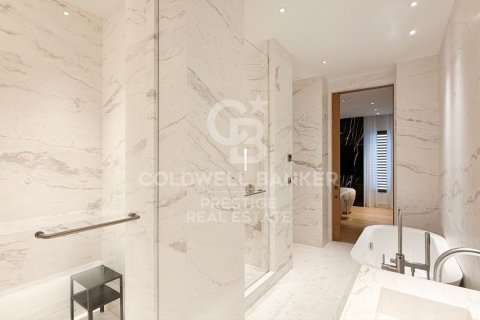 Apartamento de 2 dormitorios en venta en Barcelona, Cataluña, Spain № 7935 - foto 8