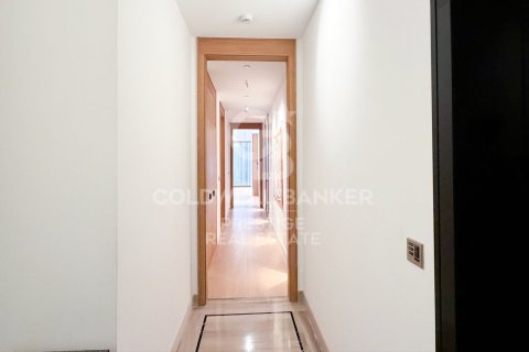 Apartamento de 2 dormitorios en venta en Barcelona, Cataluña, Spain № 7935 - foto 5