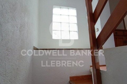 Сasa de 4 dormitorios en venta en Barcelona, Cataluña, Spain № 7931 - foto 17