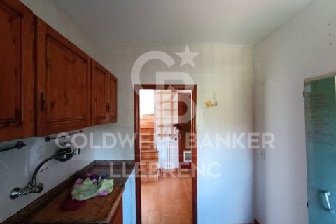 Сasa de 4 dormitorios en venta en Barcelona, Cataluña, Spain № 7931 - foto 24