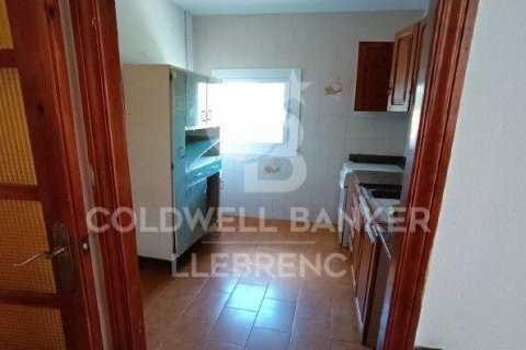 Сasa de 4 dormitorios en venta en Barcelona, Cataluña, Spain № 7931 - foto 23