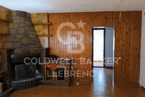 Сasa de 4 dormitorios en venta en Barcelona, Cataluña, Spain № 7931 - foto 27