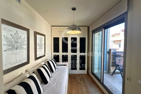Ático de 3 dormitorios en venta en Barcelona, Cataluña, Spain № 7930 - foto 7