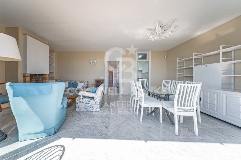 Apartamento de 5 dormitorios en venta en Lloret de Mar, Gerona, Cataluña, Spain № 7932 - foto 24