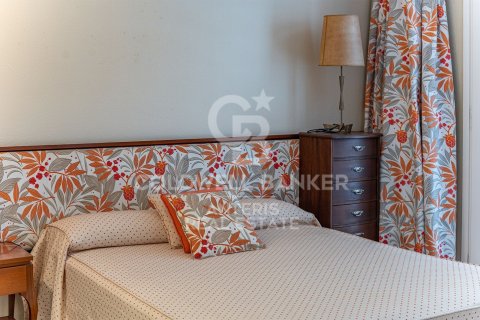 Apartamento de 5 dormitorios en venta en Lloret de Mar, Gerona, Cataluña, Spain № 7932 - foto 7