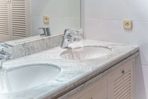 Apartamento de 5 dormitorios en venta en Lloret de Mar, Gerona, Cataluña, Spain № 7932 - foto 6