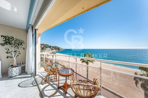 Apartamento de 5 dormitorios en venta en Lloret de Mar, Gerona, Cataluña, Spain № 7932 - foto 30