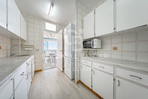 Apartamento de 5 dormitorios en venta en Lloret de Mar, Gerona, Cataluña, Spain № 7932 - foto 17