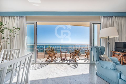 Apartamento de 5 dormitorios en venta en Lloret de Mar, Gerona, Cataluña, Spain № 7932 - foto 27