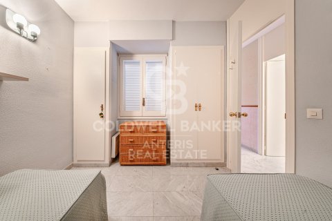 Apartamento de 5 dormitorios en venta en Lloret de Mar, Gerona, Cataluña, Spain № 7932 - foto 3