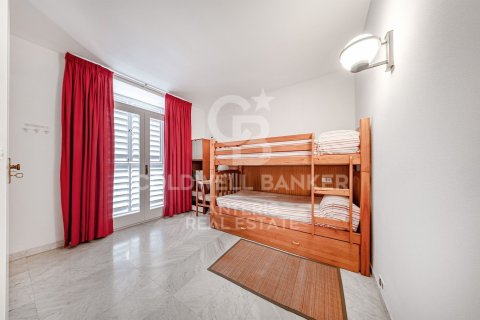 Apartamento de 5 dormitorios en venta en Lloret de Mar, Gerona, Cataluña, Spain № 7932 - foto 5