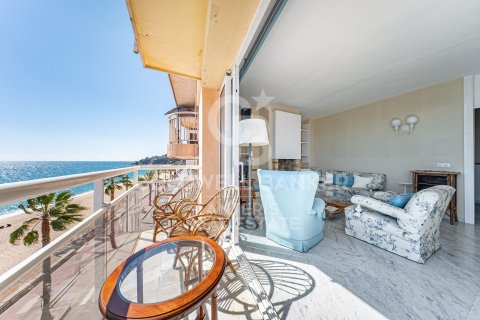 Apartamento de 5 dormitorios en venta en Lloret de Mar, Gerona, Cataluña, Spain № 7932 - foto 28