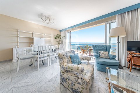 Apartamento de 5 dormitorios en venta en Lloret de Mar, Gerona, Cataluña, Spain № 7932 - foto 26