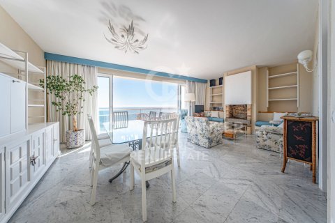 Apartamento de 5 dormitorios en venta en Lloret de Mar, Gerona, Cataluña, Spain № 7932 - foto 23