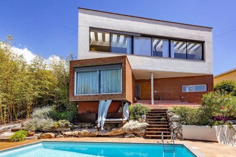Сasa de 6 dormitorios en venta en Sitges, Barcelona, Cataluña, Spain № 7640