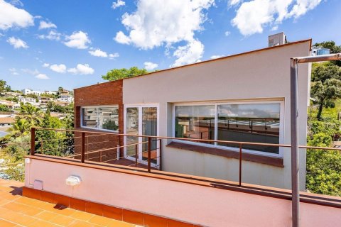 Купить дом в Ситжес, Испания с 7 комнат, 354м², № 7640 - фото 6