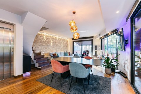 Сasa de 5 dormitorios en venta en Sitges, Barcelona, Cataluña, Spain № 7637 - foto 17