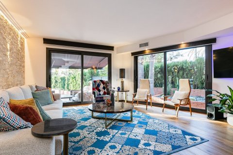 Сasa de 5 dormitorios en venta en Sitges, Barcelona, Cataluña, Spain № 7637 - foto 3