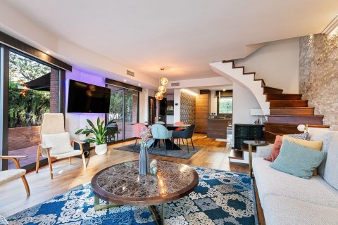 Сasa de 5 dormitorios en venta en Sitges, Barcelona, Cataluña, Spain № 7637