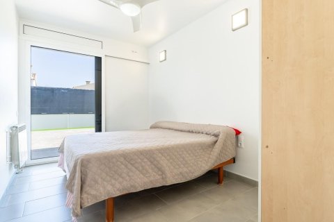 Сasa de 3 dormitorios en venta en Cataluña, Spain № 7635 - foto 27