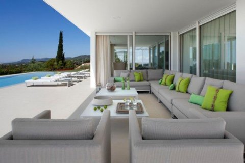 Сasa de 4 dormitorios en venta en Cataluña, Spain № 7638 - foto 10