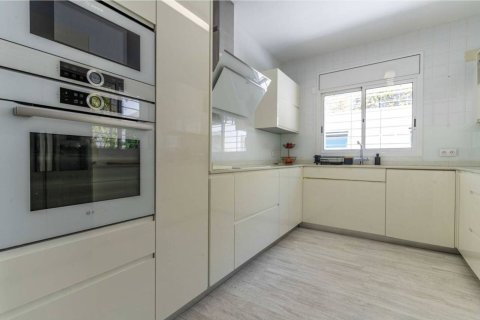 6 bedrooms house for sale in Sant Pere de Ribes, Barcelona, Catalonia, Spain № 7641 - photo 21