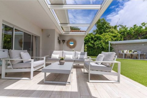 6 bedrooms house for sale in Sant Pere de Ribes, Barcelona, Catalonia, Spain № 7641 - photo 13