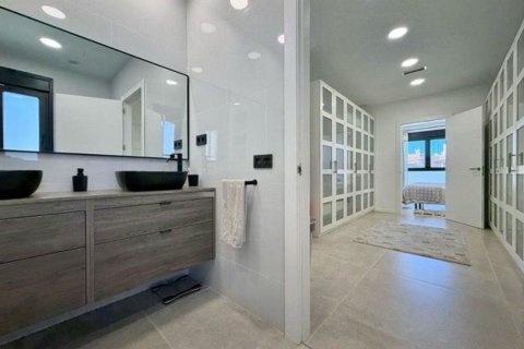 4 bedrooms house for sale in Catalonia, Spain № 7636 - photo 23