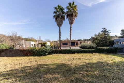 Parcela en venta en Sant Cugat del Vallès, Barcelona, Cataluña, Spain № 1330 - foto 4