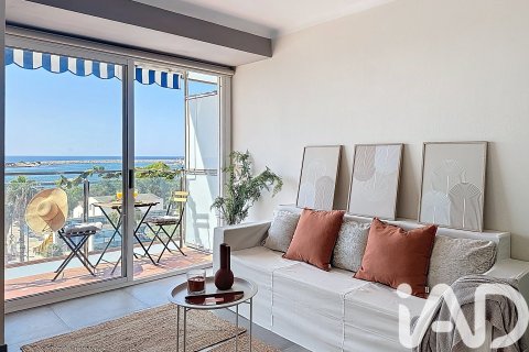Apartamento de 2 dormitorios en venta en Vilanova i la Geltrú, Barcelona, Cataluña, Spain № 4641 - foto 14