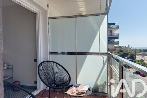 Apartamento de 2 dormitorios en venta en Vilanova i la Geltrú, Barcelona, Cataluña, Spain № 4641 - foto 4