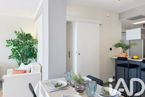 Apartamento de 2 dormitorios en venta en Vilanova i la Geltrú, Barcelona, Cataluña, Spain № 4641 - foto 29