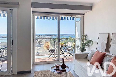 Apartamento de 2 dormitorios en venta en Vilanova i la Geltrú, Barcelona, Cataluña, Spain № 4641 - foto 15