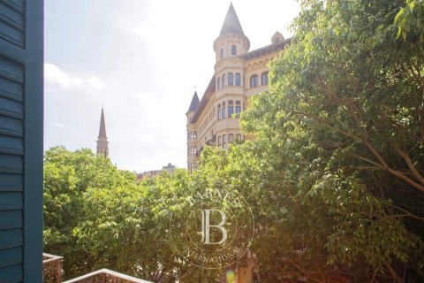 Apartamento de 3 dormitorios en venta en Eixample, Barcelona, Cataluña, Spain № 2473 - foto 20
